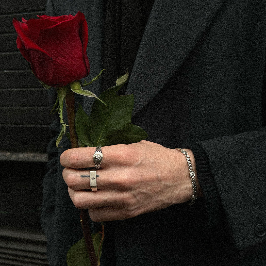 Silver Rose Sovereign Ring