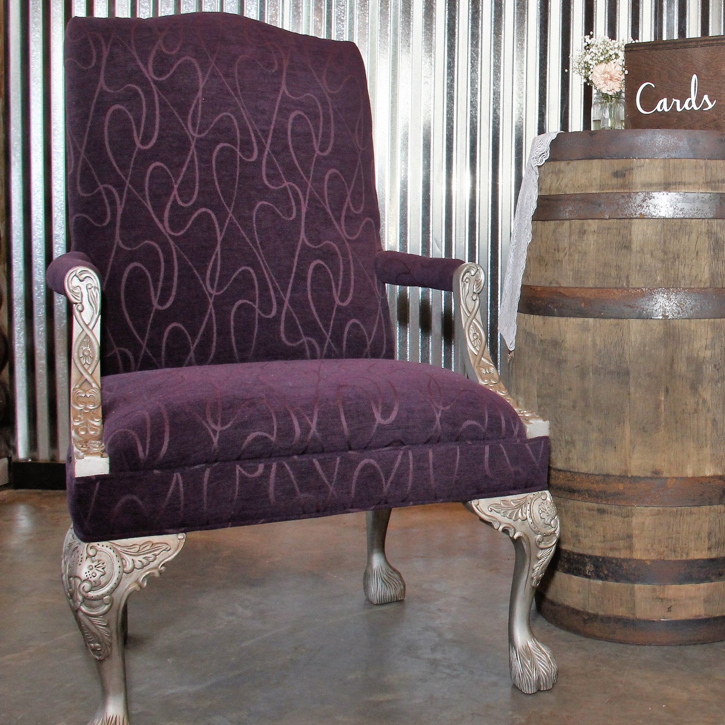 Royal King and Queen Sweetheart Chairs
