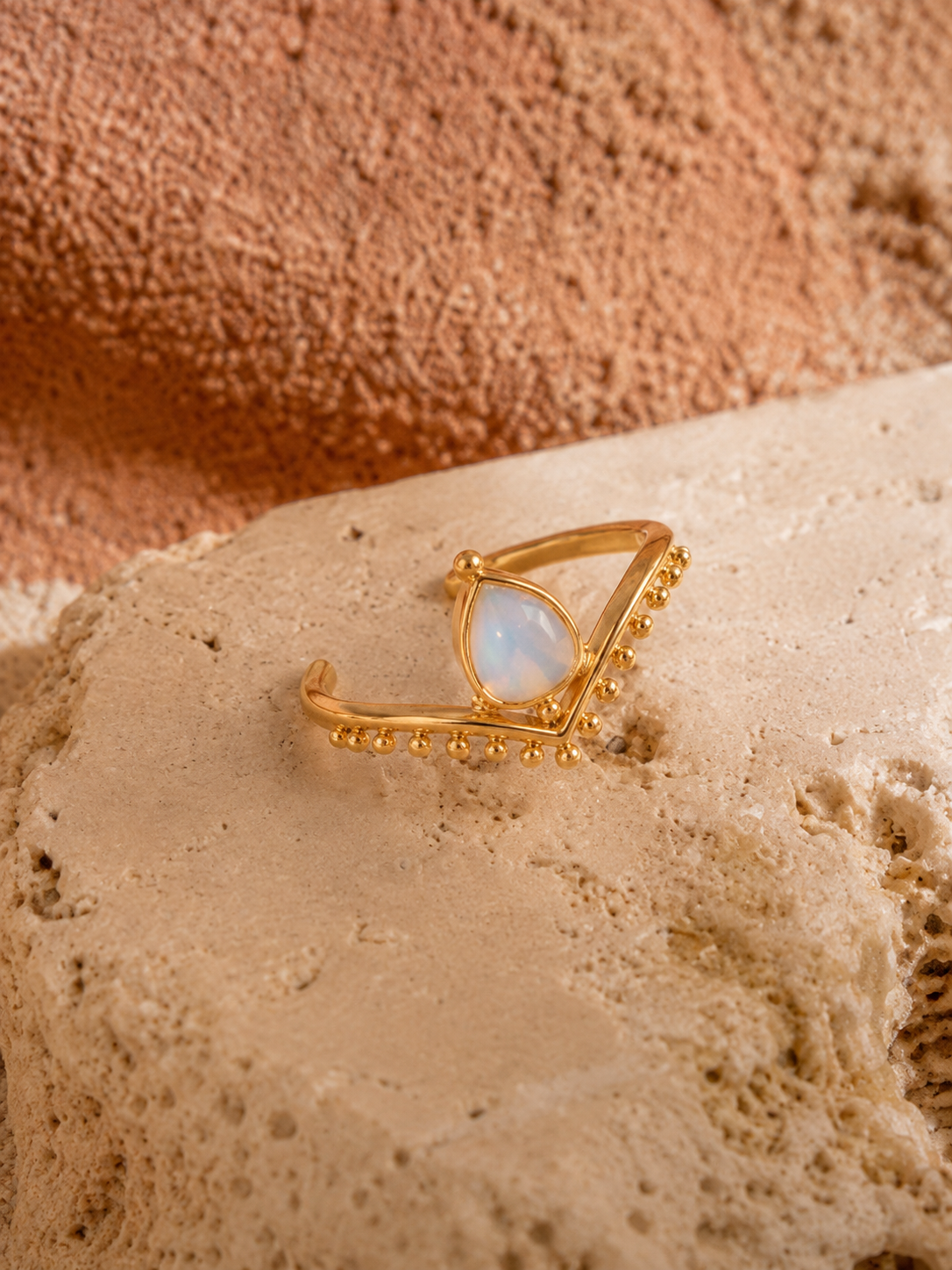 Bague THALASSA | Opale Goutte d'Eau & Or 24k Ajustable – Univers Aquatique