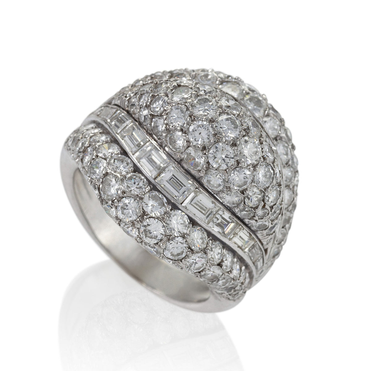 Van Cleef & Arpels Diamond Bombé Ring