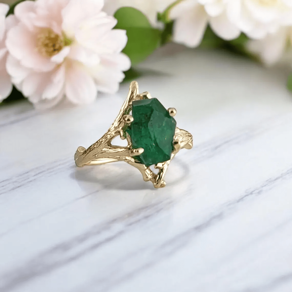 Raw Emerald Gold Ring