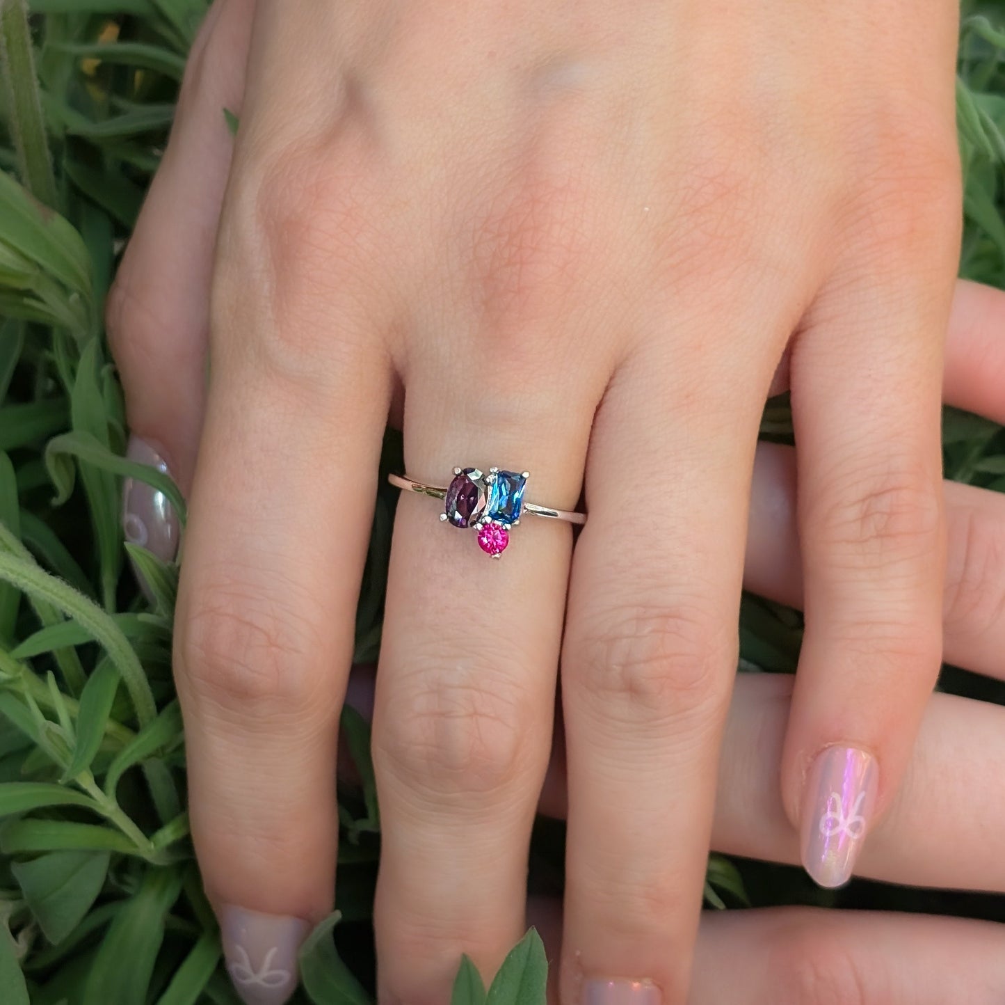 The Tulia - Bisexual 3 Stone Cluster Ring