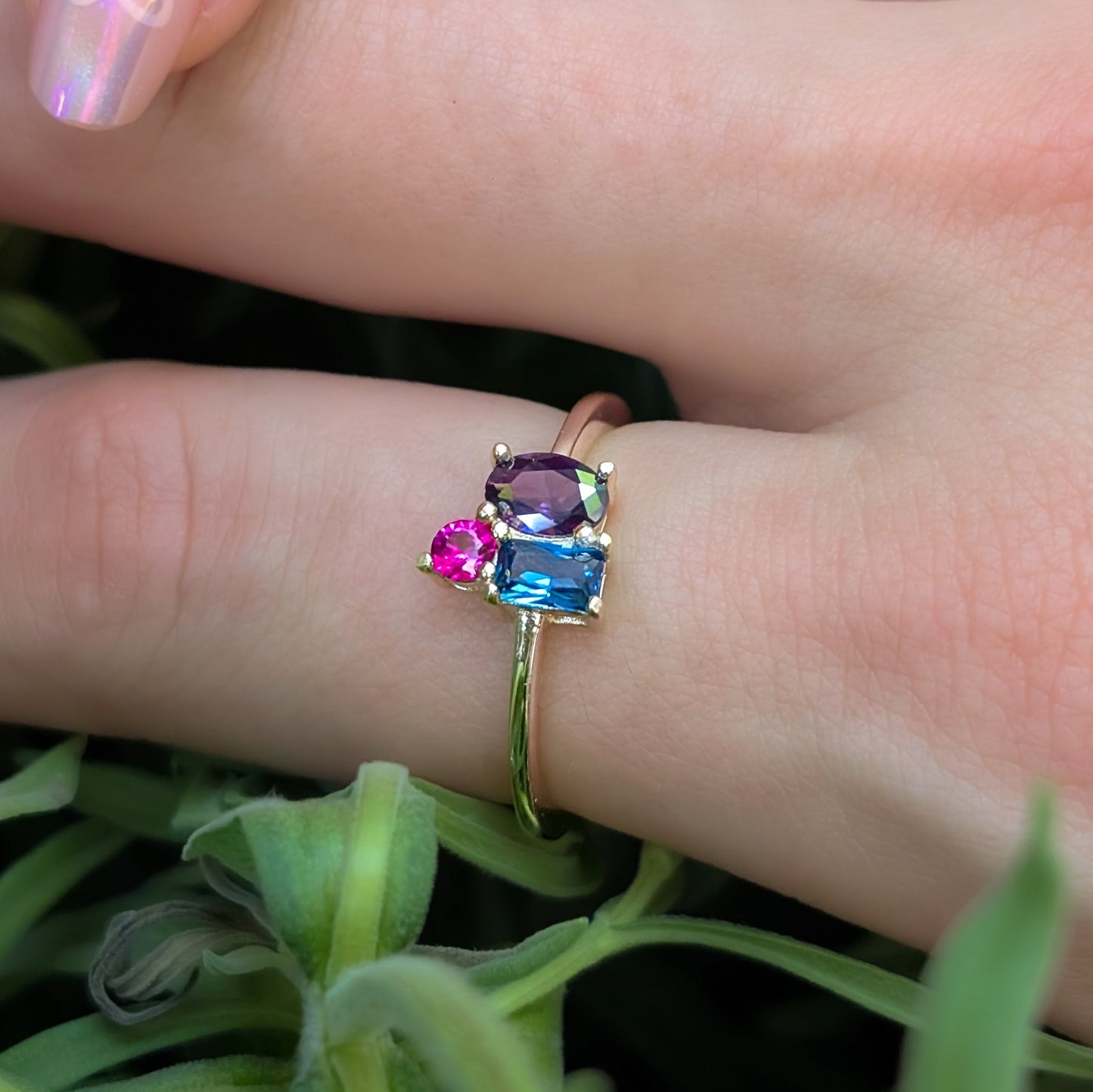 The Tulia - Bisexual 3 Stone Cluster Ring