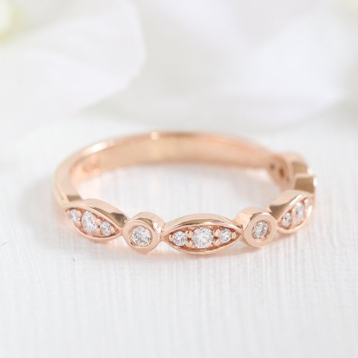 Grace’s Bezel | Oval Lab Diamond Solitaire Bridal Set 2pcs