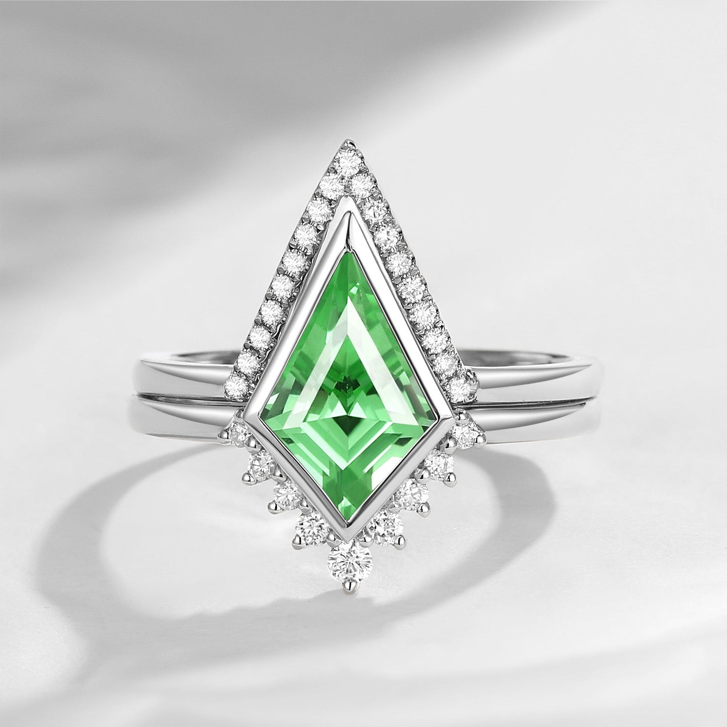18K Art Deco Kite Cut Lab Tsavorite Bezel Engagement Ring Set 2pcs - Statement
