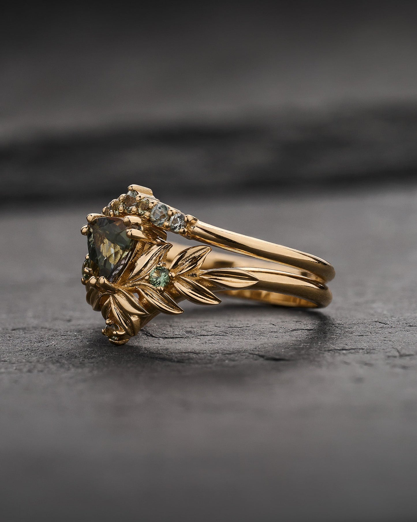 Nature-Inspired Bridal Set with Trillion-Cut Green Tanzanite and Accent Sapphires / Salvia