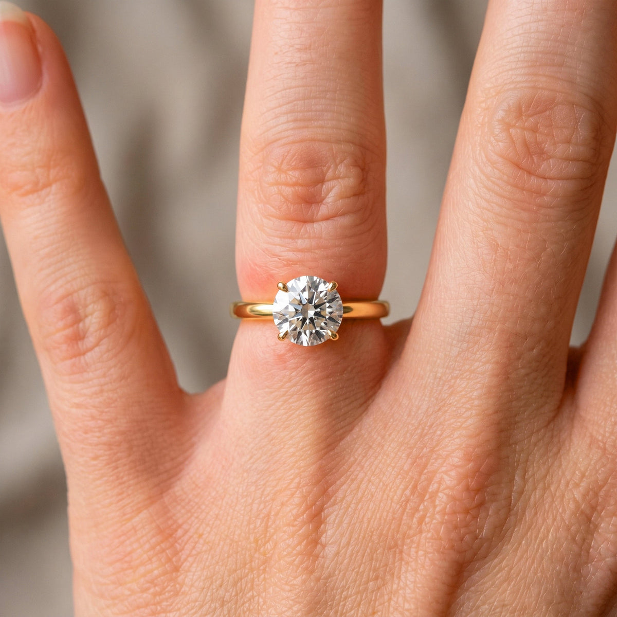1 Carat Round Cut Lab Grown Diamond Solitaire Engagement Ring
