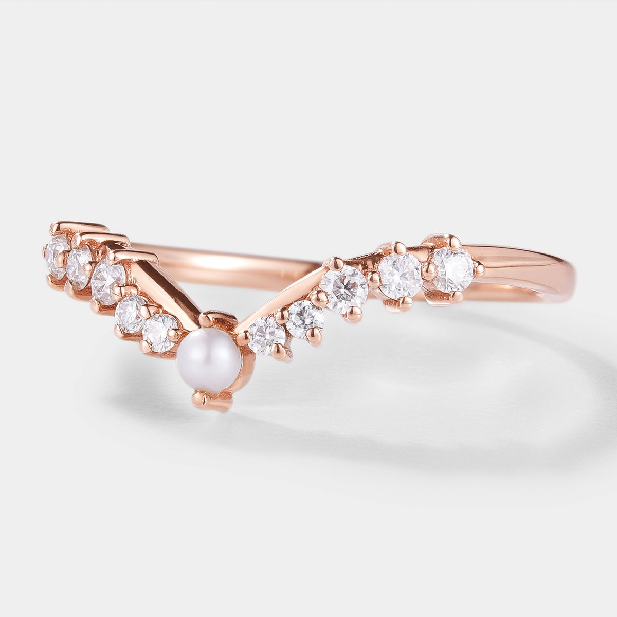Classic Curved Wedding Band With Pearl & Moissanite