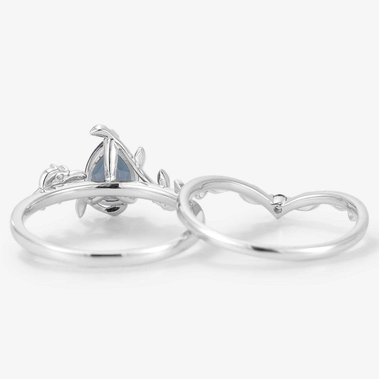 Pear Cut Alexandrite Leaf Inspired Wedding Ring Sets 2pcs