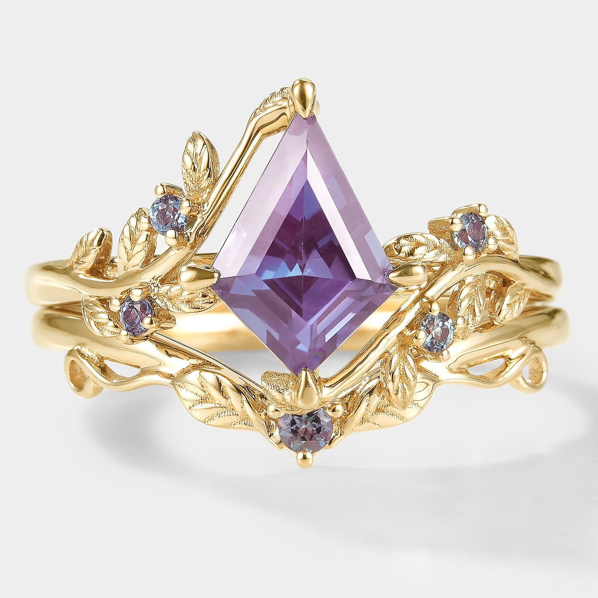 Kite Cut Alexandrite Bridal Set With Leaf - Alder