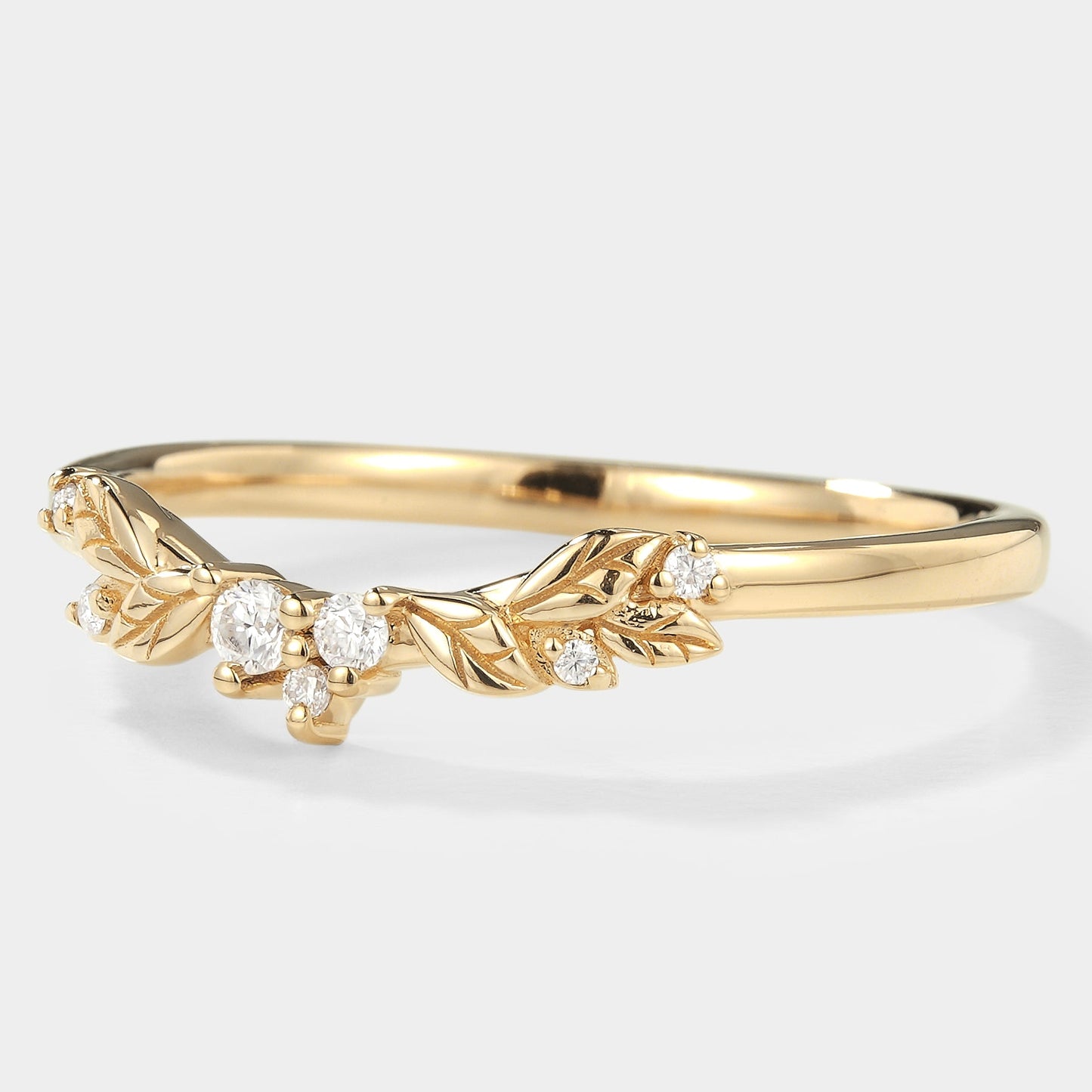 Leaf Pattern Wedding Band