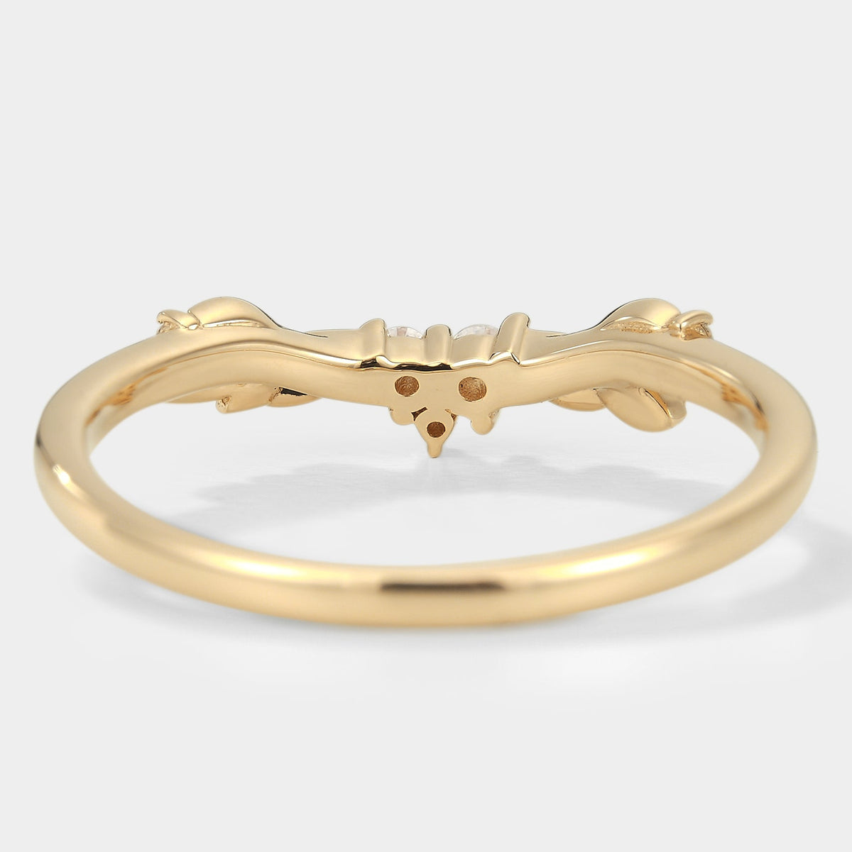 Leaf Pattern Wedding Band
