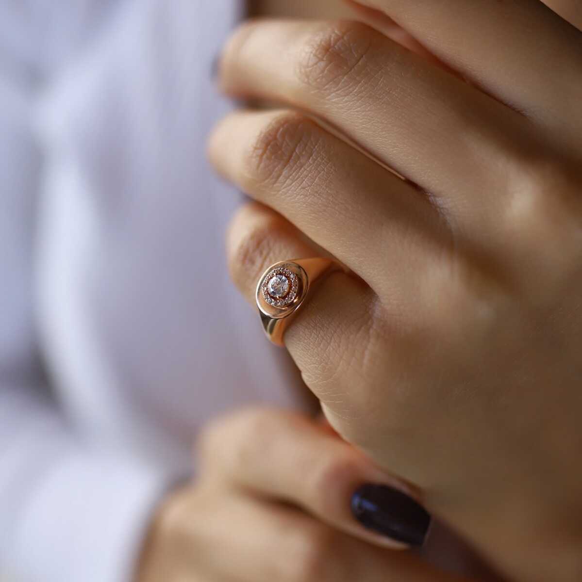 Gold Signet Ring