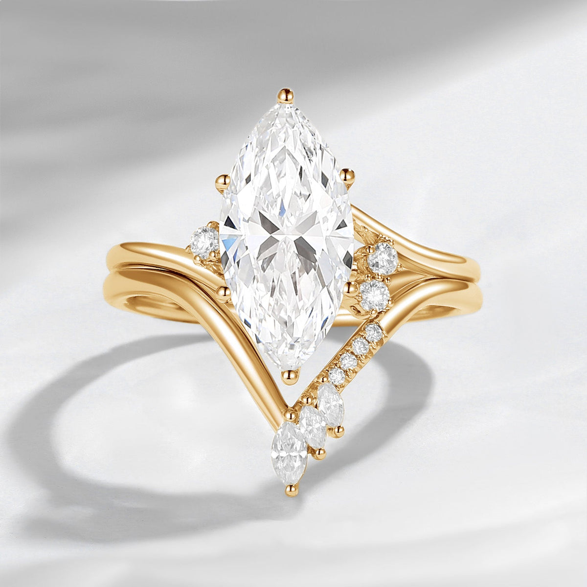 Classic Style Marquise Cut IGI Certificated Lab Grown Diamond Twist Engagement Ring Bridal Set