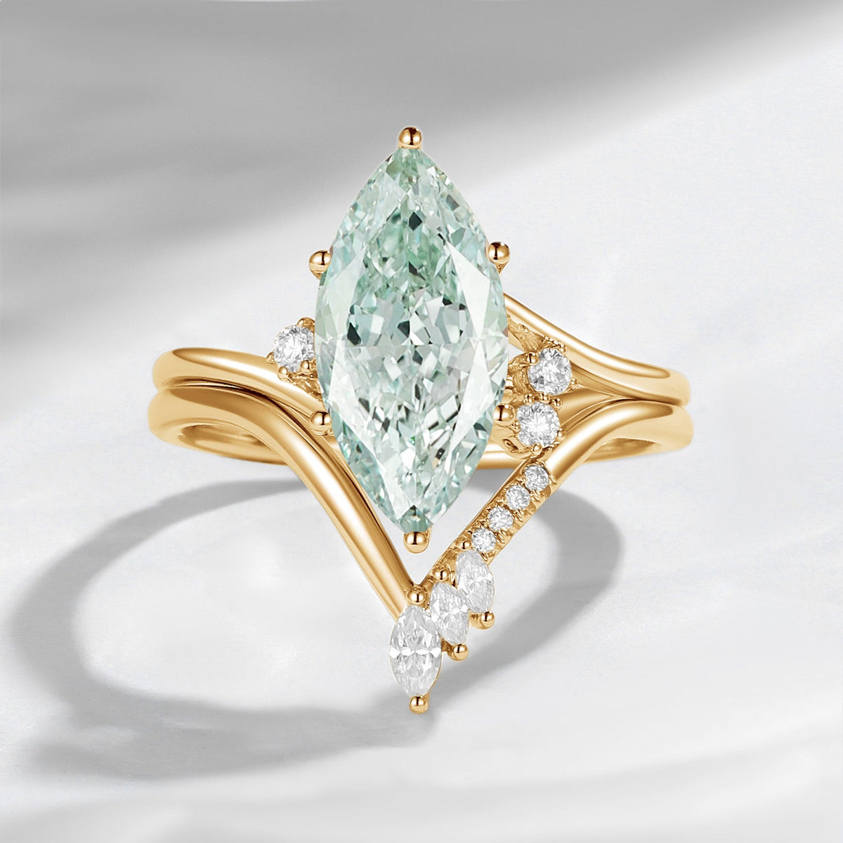 Classic Style Marquise Cut IGI Certificated Lab Grown Green Diamond Twist Engagement Ring Bridal Set
