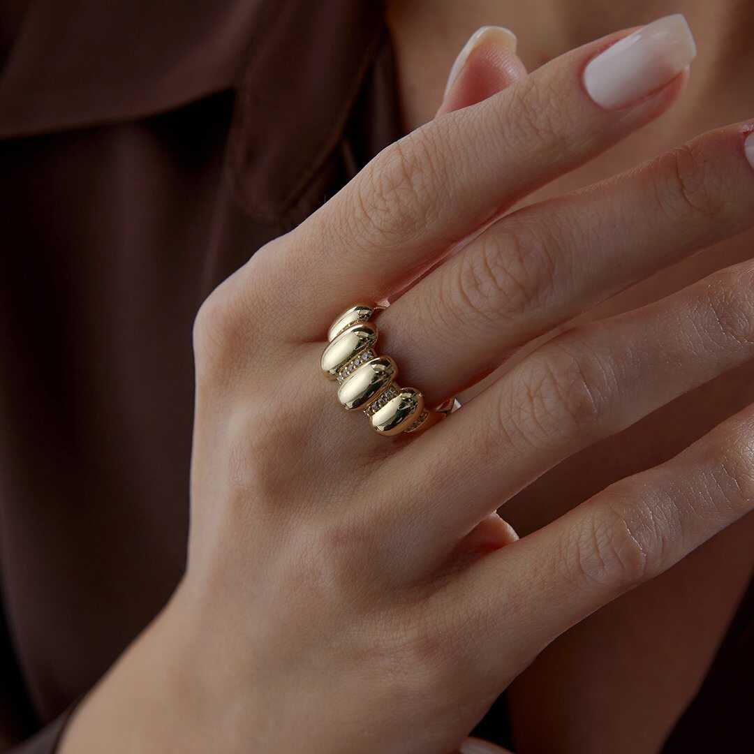 Croissant Ring 14k Gold