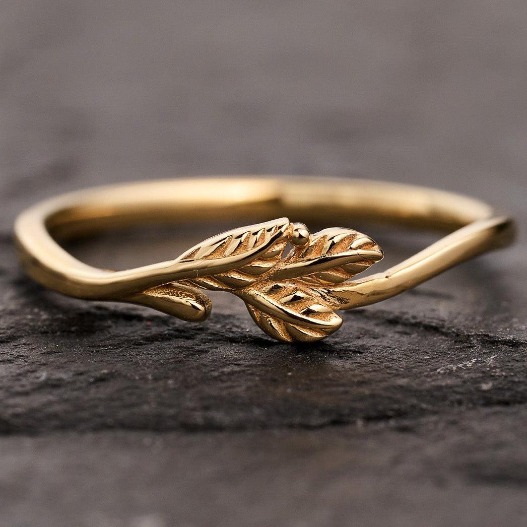 The Minimalist Pair – Classic & Leaf Designs in Polished Wedding Bands