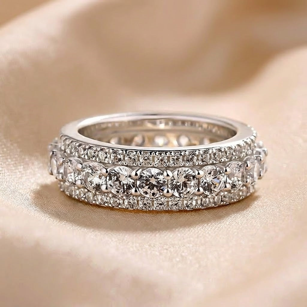 Deluxe 925 Sterling Silver Round Cut Wedding Ring