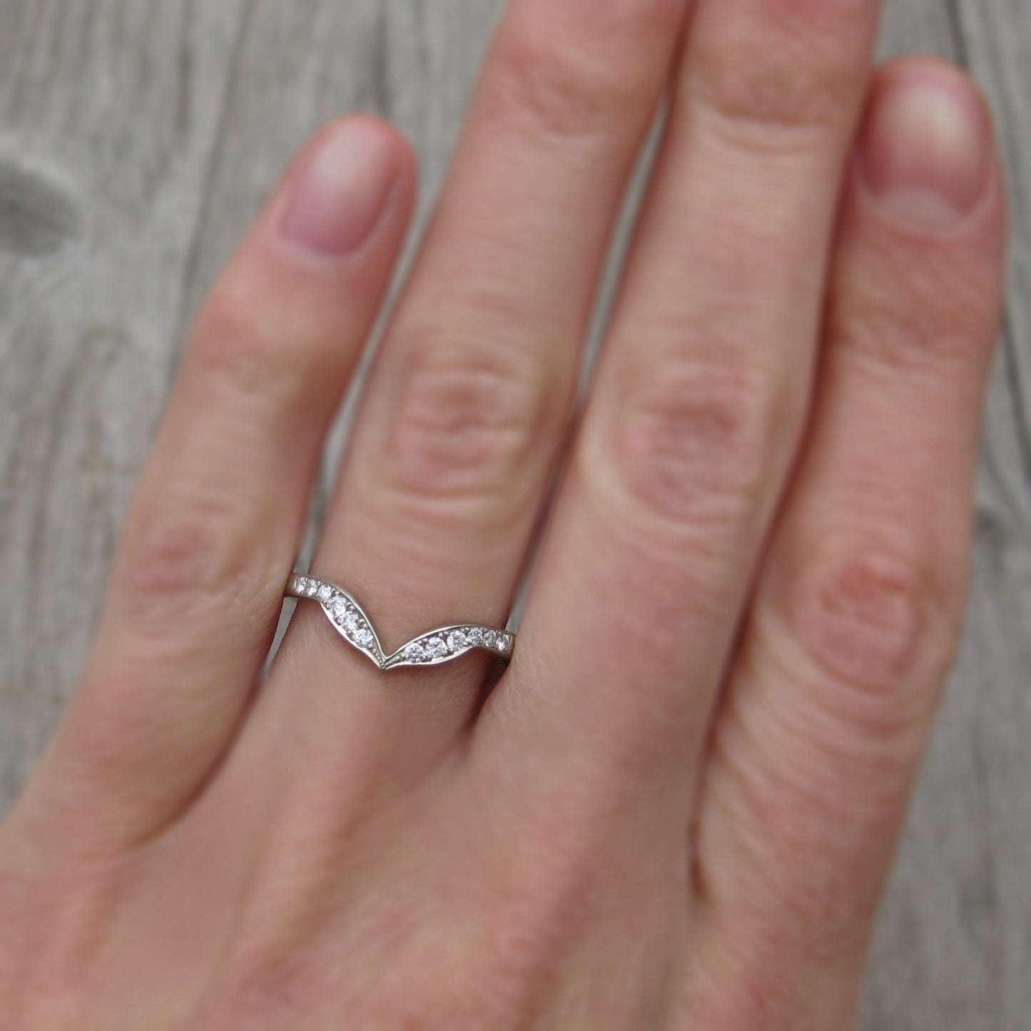 ・V-BAND・Canadian or Lab-Grown Diamonds