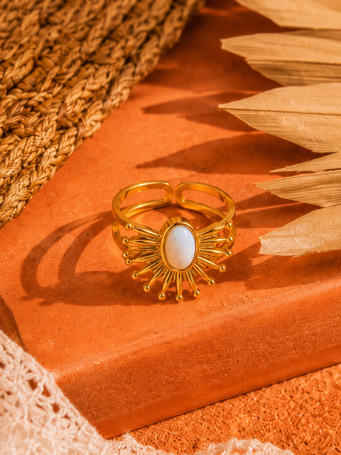 Bague SOLÉA | Soleil Opale & Or 24k Ajustable – Univers Solaire