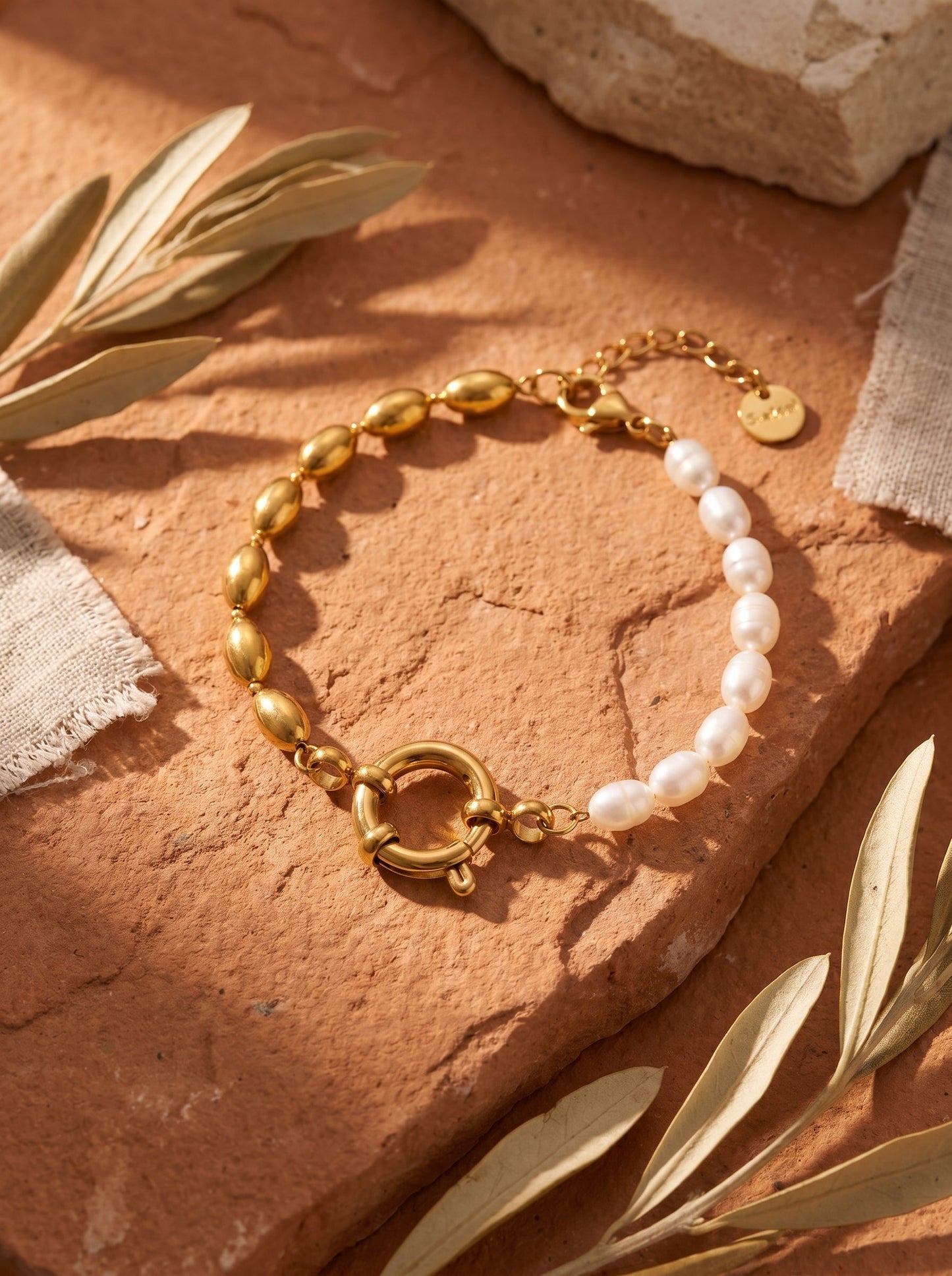 Bracelet Boulogne | Duo Perles d'Eau Douce & Chaîne Dorée – Univers Parisienne Chic