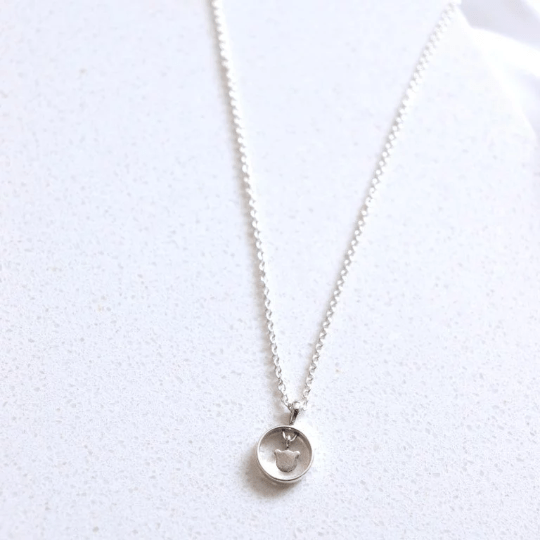 Bear charm necklace