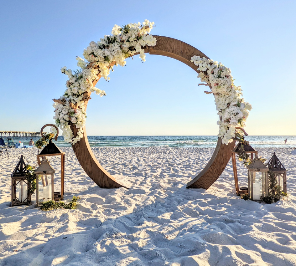 Wood Moon Gate Circle Arch