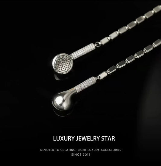 【New Arrival】Alloy Electroplated Hip Hop Netflix long neck sweater chain delicate like headphone style necklace