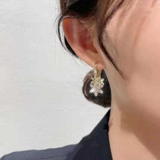 Sparkling Snowflakes Earrings