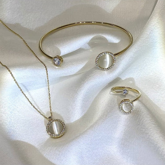 Spinning Cat's Eye Opal Jewelry Set